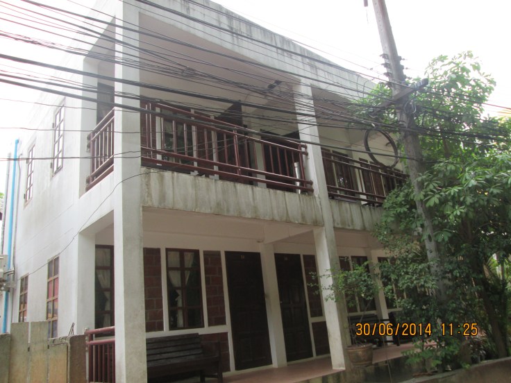 De vakantie woningen helpen ook niet mee aan het straatbeeld