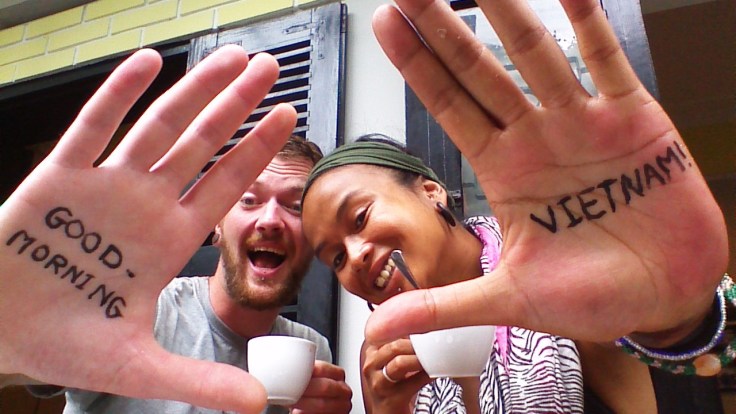 Na 24 uur op de bus, veilig en wel in Hanoi gearriveerd!