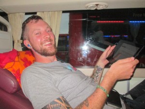 Zelfs Dennis zit redelijk comfortabel