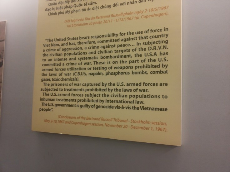 Toch opvallend dat hier enkel Amerika's gruweldaden in kleur en beeld beschreven worden...