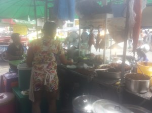 Streetfood, je kan je de straten van Bangkok niet zónder inbeelden